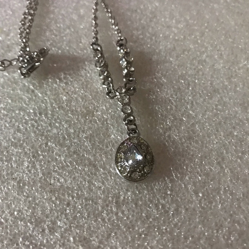 Silver Teardrop Cubic Zirconia Pendant Necklace - Elegant Women's Jewelry